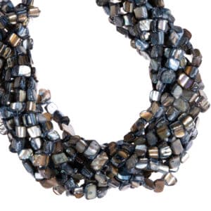 Perlmutt rechteckige Nuggets blau-grün ca. 12x6mm, 1 Strang